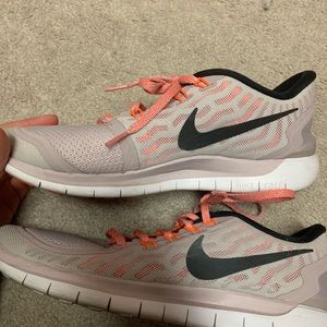 Women’s Nike after Run 5.0 size 9